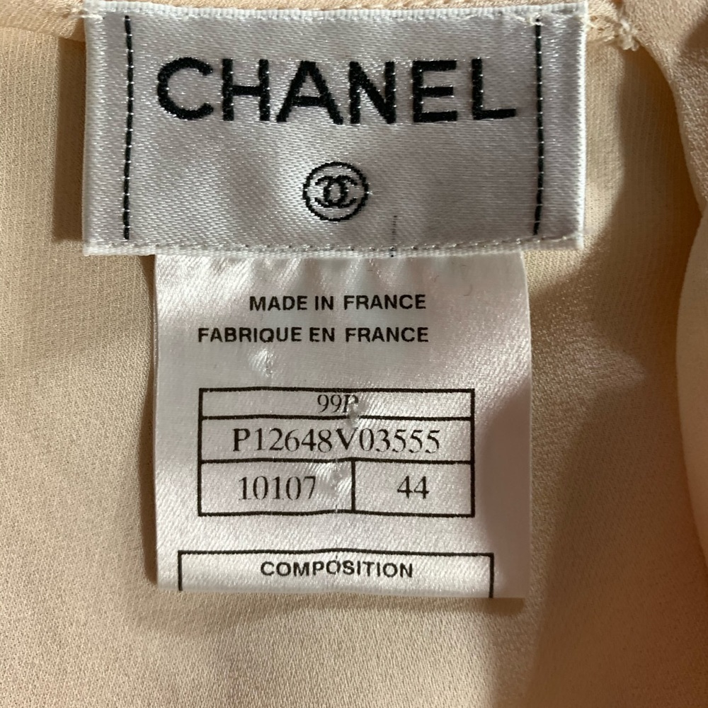 CHANEL size 44 cream silk shell blouse - Picture 5 of 11